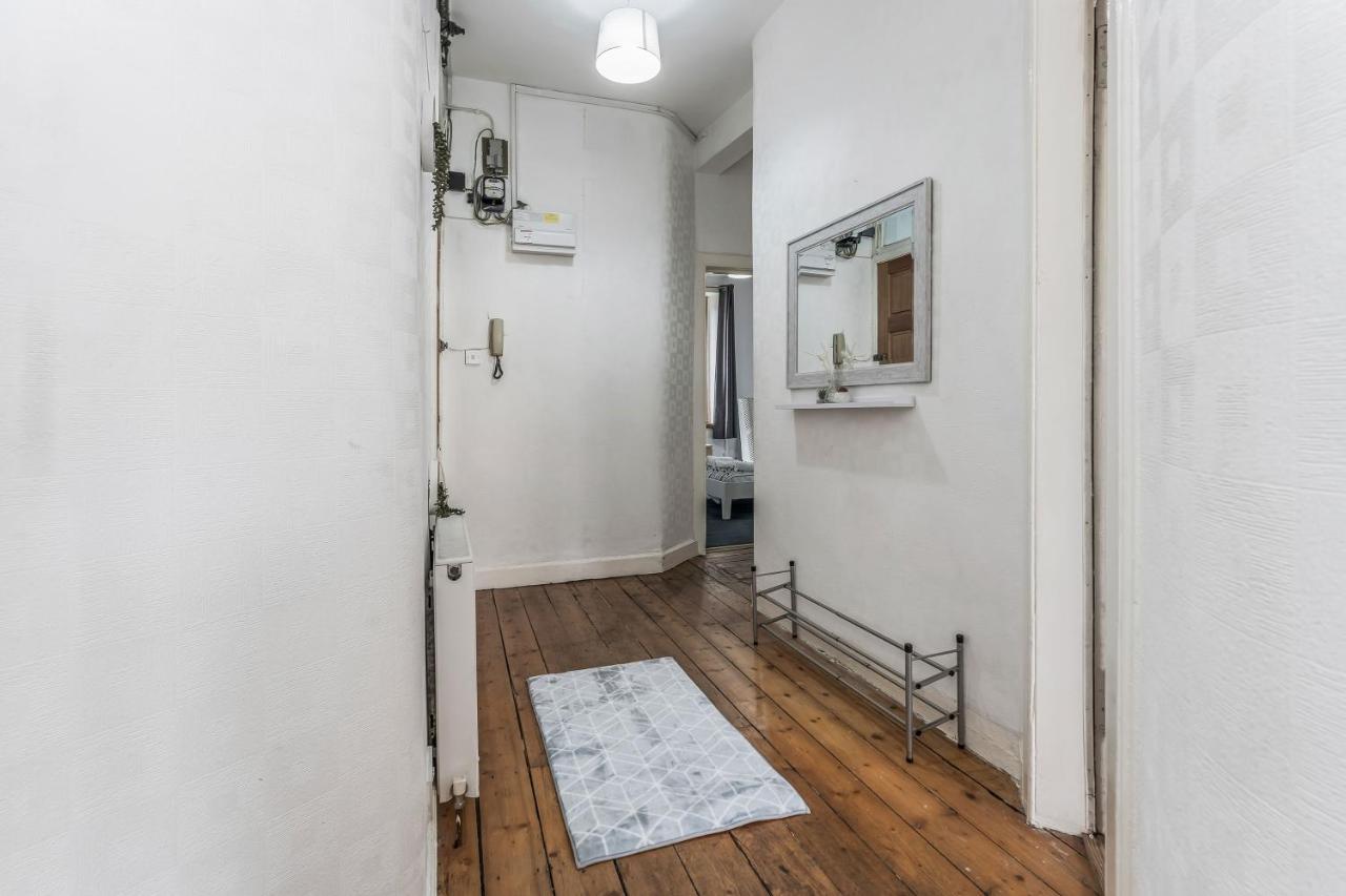 Central City Centre 2 Bedroom Flat - Close To Haymarket Train Station. Edinburgh Eksteriør bilde